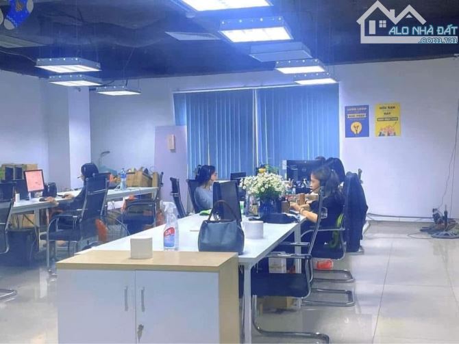 Toà nhà mặt phố Building, siêu lợi nhuận, 305m2, MT 11m, lô góc, 10 tầng, giá 155 tỷ