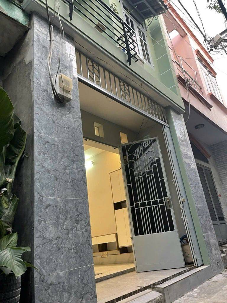 Bán nhà đường Trần Văn Ơn, Tân Phú, diện tích 40m2, giá 4 tỷ