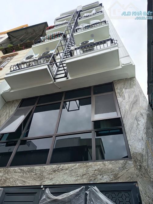 🔥 BÁN TÒA căn hộ dịch vụ QUANG TIẾN Nam Từ Liêm, Ô TÔ ĐỖ CỬA – Doanh thu 1,5 tỷ/năm 🔥