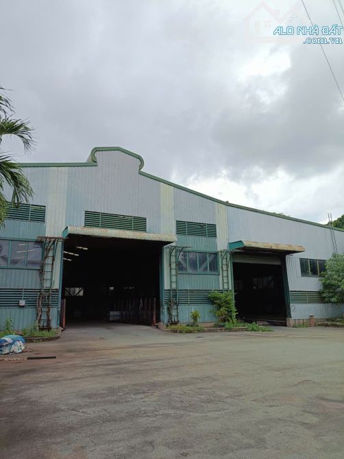 Cực hot Bán kho, xưởng mặt tiền Quốc lộ 1A giá chỉ 20tr/m2 DT 3.400m2, Linh Trung, Thủ Đức