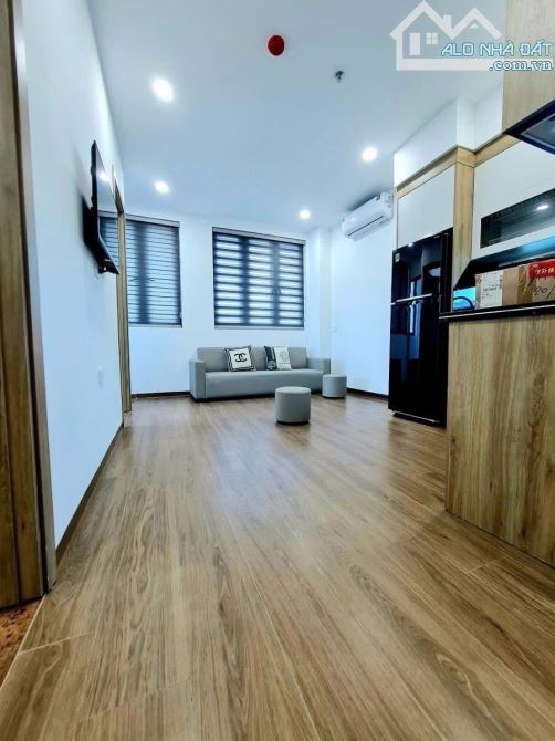 Bán tòa CCMN phố Hồ Tùng Mậu. 52m, 7T, 13P kk. DT 65tr/th