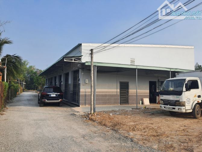 Dãy trọ góc 2.t nhựa, khu bàn cờ, ngay KCN Phước Đông, thu nhập 28tr/tháng