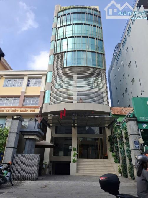 95 tỷ! Bán tòa nhà Building ngay Phan Đăng Lưu, Quận Phú Nhuận - 10x29.7m - 1666.8m2 - Hầm