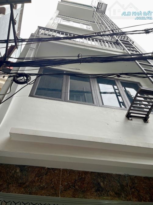 BÁN NHÀ CCMN NGÕ 79 CẦU GIẤY, HÀ NỘI. DIỆN TÍCH 61M2. GIÁ 19.8 TỶ !!!