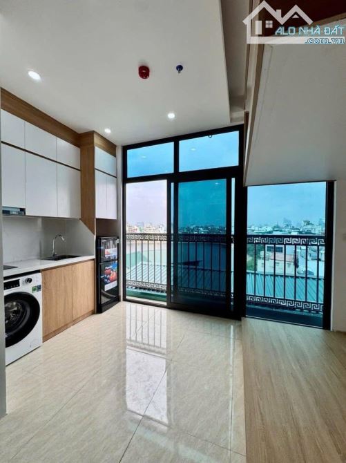 Bán toà CCMN phố Khâm Thiên, Đống Đa. 65m, 8T, 24P ko. DT 120tr/th