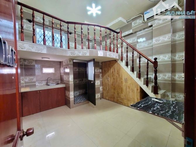 BÁN CĂN HỘ DỊCH VỤ 6 TẦNG, ĐƯỜNG LẠC LONG QUÂN, TÂN BÌNH, NỞ HẬU, GIÁ CHỈ 20 TỶ