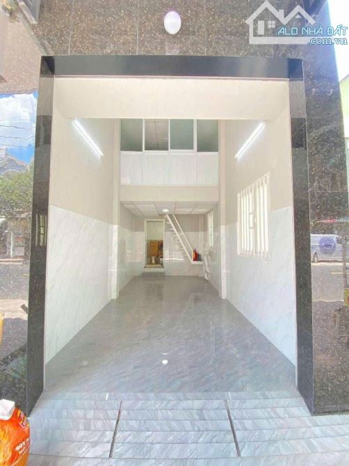 NHÀ MẶT TIỀN CẤP 4_4.2 x 29m_CẦU XÉO_P.TÂN QUÝ_TÂN PHÚ_11.8 TỶ
