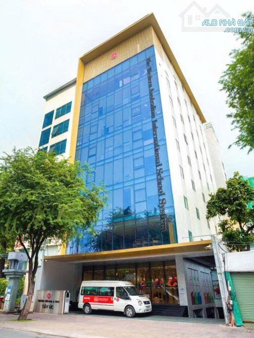 Tòa nhà văn phòng mặt tiền Quận 1, 1800m2, 14x24m, Hầm-tầng nổi, 199 tỷ