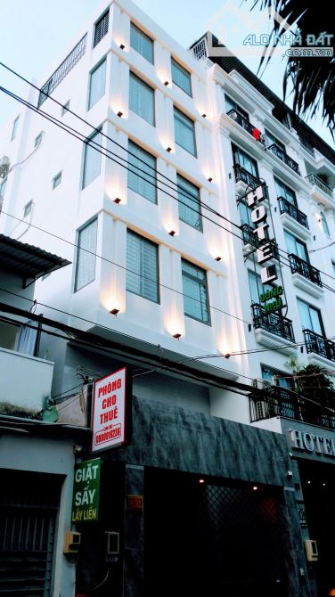 Bán gấp Tòa Building CHDV 7 tầng có hầm thang máy PCCC Chuẩn, Sàn hơn 600m2 chỉ 25 tỷ TL