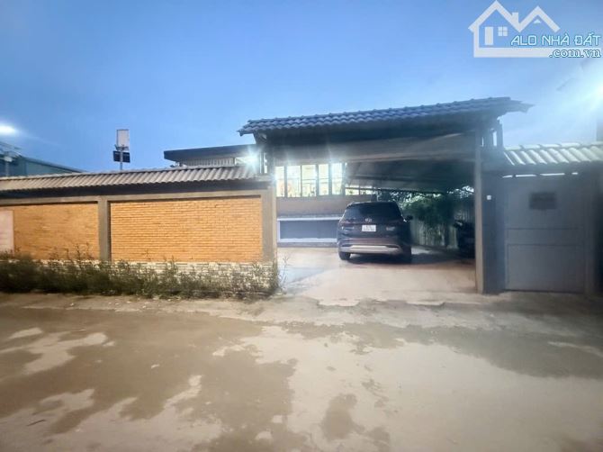 BÁN XƯỞNG TẶNG BIỆT THỰ CAO CẤP – MẶT TIỀN ĐƯỜNG NHÁNH LÊ THỊ RIÊNG, GẦN KDC PHÚ NHUẬN, QU