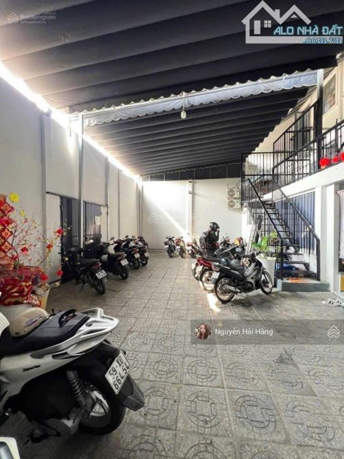 Giảm 2 tỷ.. Cần Bán Chdv - 1 trệt 3 lầu - 20 phòng - Thu nhập 7% năm - hẻm xe tải thông