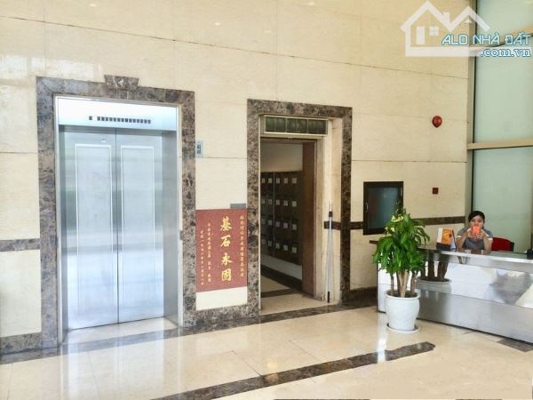 Bán tòa văn phòng mặt phố Lý Thường Kiệt, Hoàn Kiếm, 380m 12 tầng 3 hầm, Giá 398 tỷ