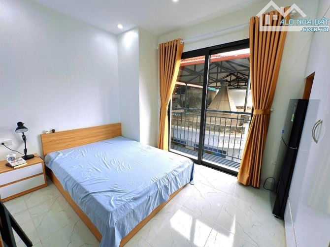 Bán Toà CHDV Tây Hồ 75m2 7 Tầng 17pkk Dòng Tiền 100tr/ Tháng Full Nội Thất