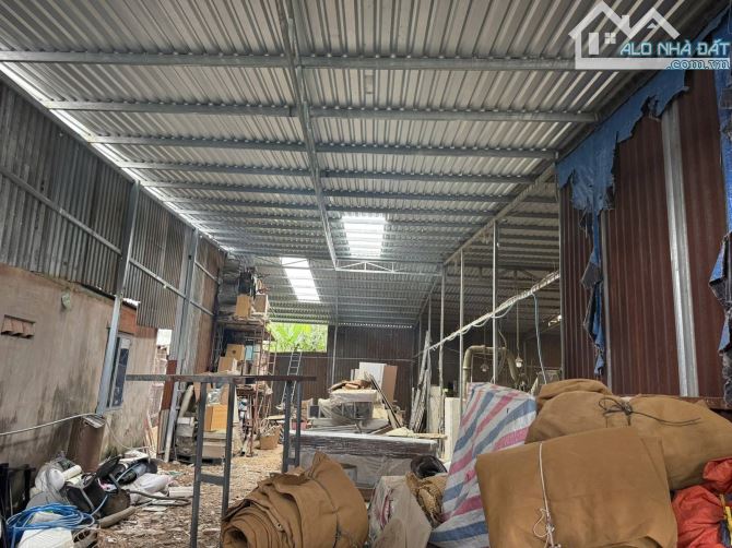 MẶT TIỀN VÕ VĂN HÁT - LÃ XUÂN OAI - QUẬN 9 - NHÀ - 136M2.