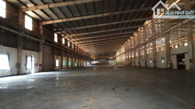 Bán nhà xưởng cơ 2,4hecta đầy đủ pháp lý PCCC trong KCN Nhơn Trạch Đồng Nai giá chỉ 180tỷ