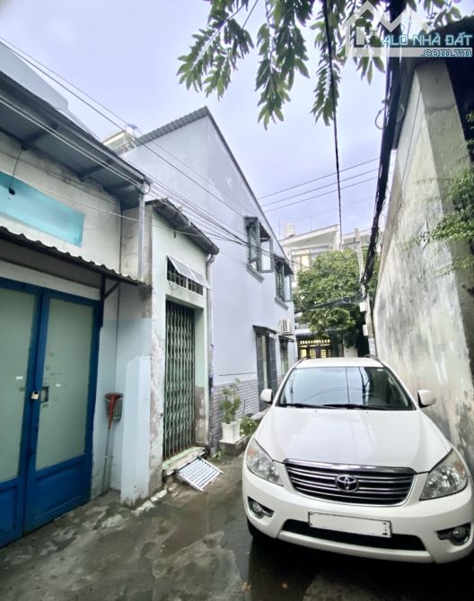 7 tỷ, bán dãy trọ 6 phòng, 4x25, hẻm xe hơi Quang Trung P12 GÒ VẤP.Ngay trường Tân Sơn