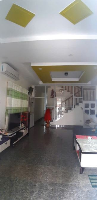BÁN NHÀ VÀ 14 PHÒNG TRỌ - DÒNG TIỀN 30TR/TH - DT 421.9M2 - NGANG 9M - 12 TỶ