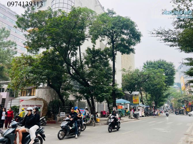 Siêu tòa nhà phố Chùa Láng 110m2, 9 tầng thang máy kinh doanh sát trường Ngoại Thương