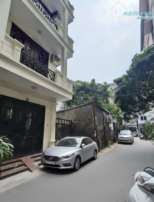 Bán Nhà Phân Lô Nguyễn Thị Định quận Cầu Giấy 70m2 MT6.1m 5Tầng-Lô Góc Ô Tô Tránh Dừng Đỗ