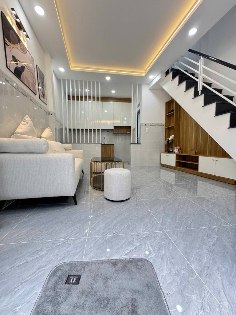 BÁN NHÀ HƯƠNG LỘ 2, BÌNH TÂN, ĐỦ CÔNG NĂNG, 2 TẦNG MỚI XINH, NGANG LỚN 6M, GIÁ 2,7 TỶ