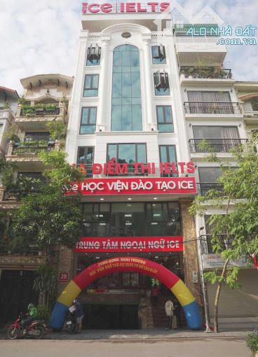 Bán nhà mặt phố Bạch Mai, DT 120m2 x 7 tầng, thuê 100 tr/ th, giá 70 tỷ.