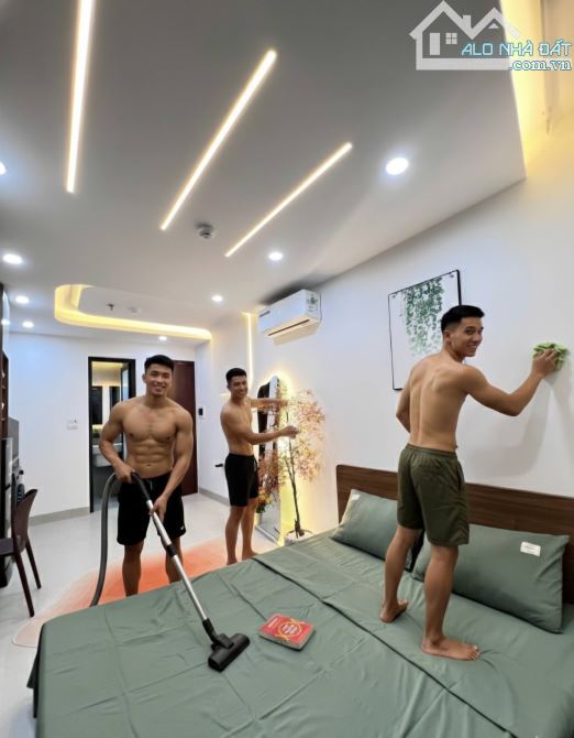 CẦN BÁN TÒA CCMN NGUYÊN XÁ CẦU DIỄN - 7 TẦNG THANG MÁY 12PKK - 55M2 X MT 6,5M - 65TR/THÁNG