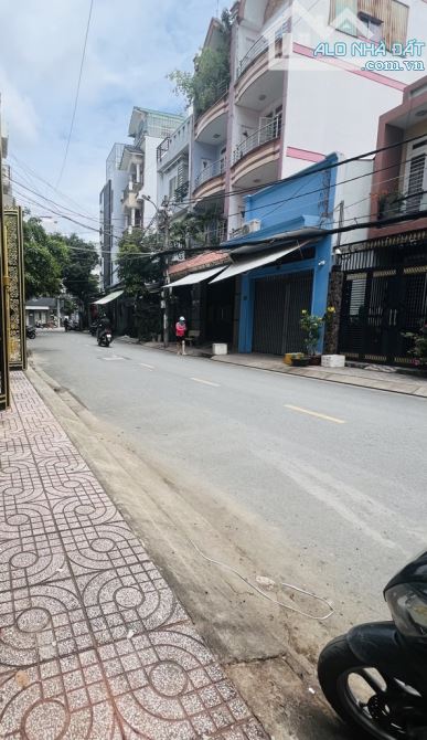 Siêu Phẩm 10x26m, 2 Dãy trọ, Tiện Xây mới, Hẻm Ô Tô Trường Chinh, 23 tỷ xíu