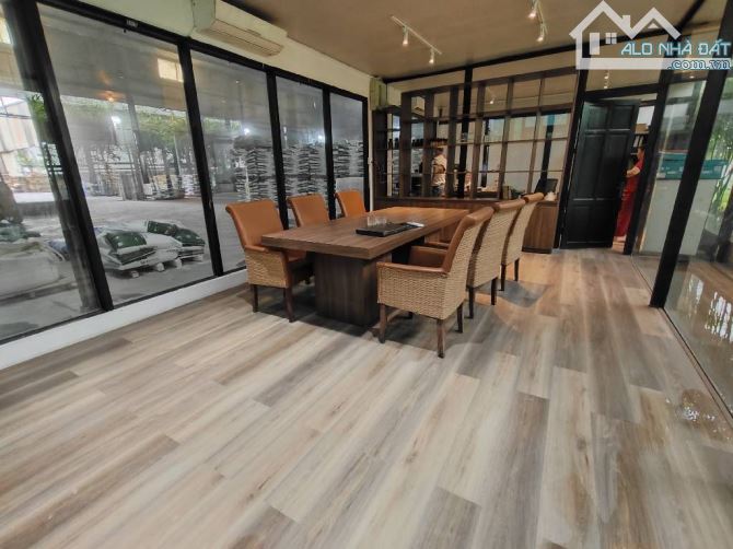 BÁN NHANH 5 KHO XƯỞNG CỤM CÔNG NGHIỆP PHÙNG, DÒNG TIỀN 700 TRIỆU/THÁNG, GIÁ 12TRIỆU/M