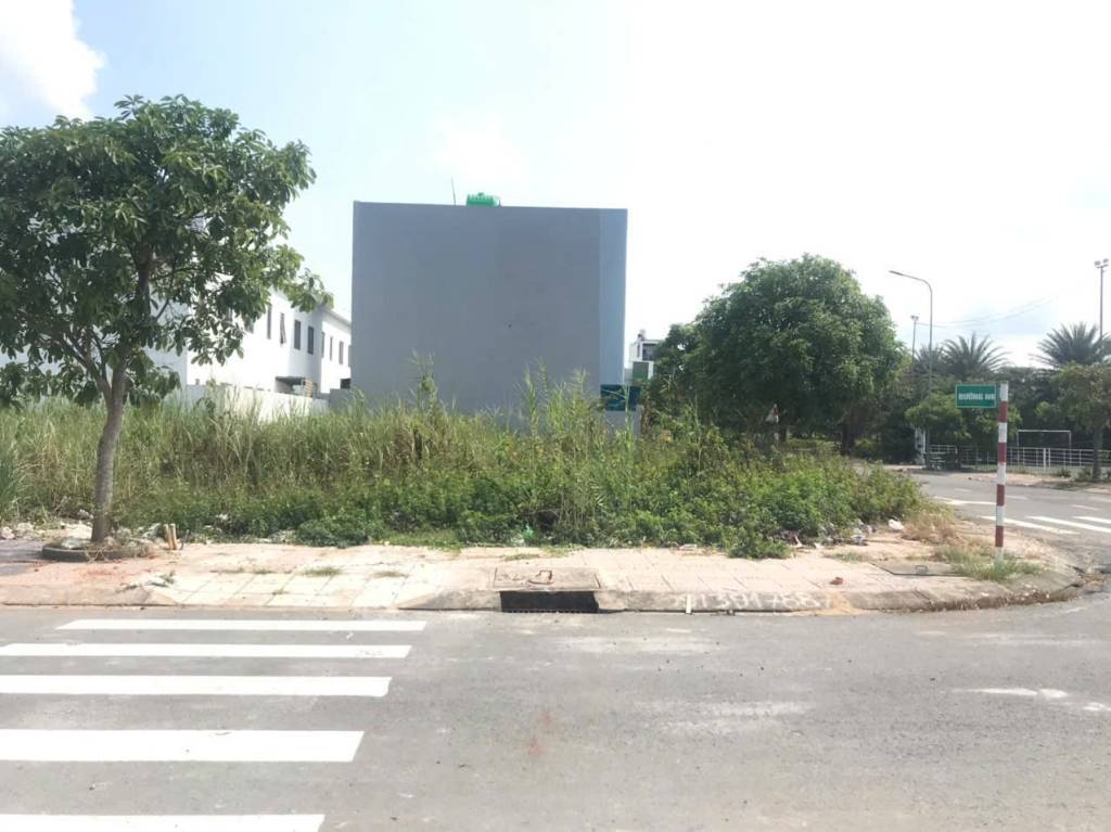 Bán đất góc 2 mặt tiền the Sol City, xã Long Thượng, Cần Giuộc dt 162m2 full thổ giá chốt 5,5 tỷ