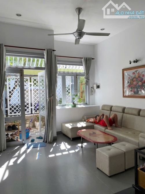BÁN BIỆT THỰ MINI KHU NỘI BỘ HẺM 105 LÊ LỢI - DÂN TRÍ CAO NHÀ ĐẸP - CHỈ 11 TỶ