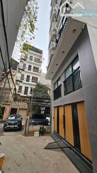 RẺ VÔ ĐỊCH CCMN ĐẠI HỌC CÔNG NGHIỆP - CẦU DIỄN 7 TẦNG THANG MÁY 11 PHÒNG KHÉP KÍN