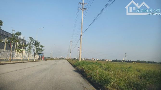 Cty cần bán 6500 m2 đất sxkd KCN Minh Đưca, chỉ 120 usd/m2.