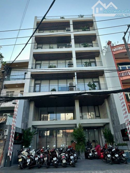 (Hot)Building 5 lầu mặt tiền NB , ngang khủng 12x17m 190m2 28CHDV gias chỉ 36 tỷ