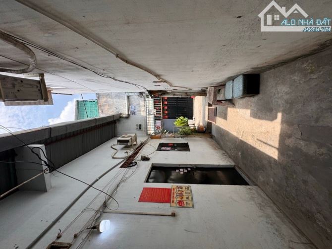 DÃY TRỌ HXH LINH TÂY- SÁT ĐH CẢNH SÁT- NGANG 6M- DÒNG TIỀN 10TR- 90M2 CHỈ 7 TỶ