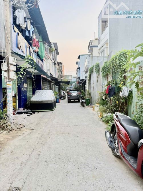 Bán dãy trọ Lê Trọng Tấn Tân Phú ngay trường đại học công thương 71m2-2Tầng Nhỉnh 5 tỷ