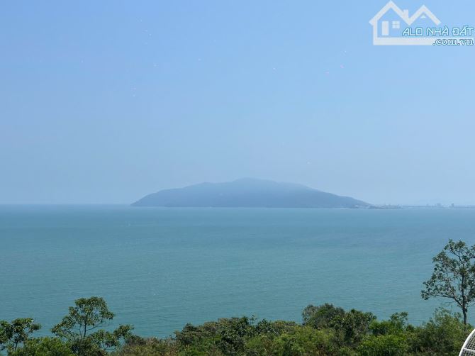 BÁN BẤT ĐỘNG SẢN NGHỈ DƯỠNG ĐÀ NẴNG 4 TẦNG VIEW BIỂN CHÂN ĐÈO HẢI VÂN