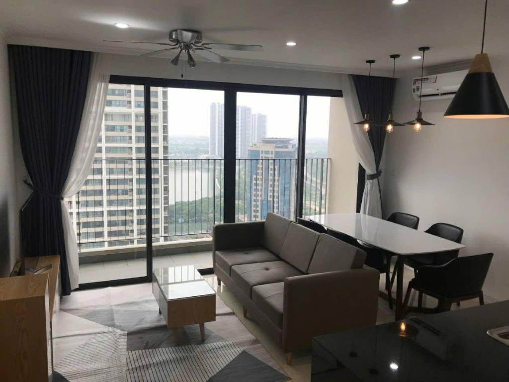 Bán căn 2PN tại D'Capitale Trần Duy Hưng, rộng 81m² view hồ, giá 10 tỷ