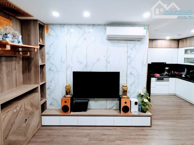 💥CĂN GÓC HIẾM INTRACOM NHẬT TÂN – Ở NGAY - VIEW THOÁNG💥