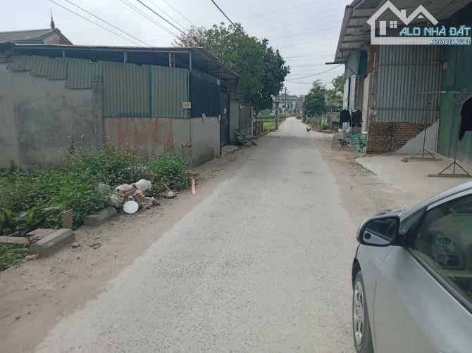Bán 360m2 xưởng Vân Côn, Hoài Đức, giáp Đại lộ Thăng Long