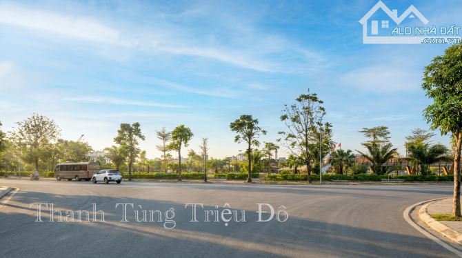 Bán tòa nhà Building mặt phố Nguyễn Văn Cừ 10 tầng dòng tiền 150 Triệu/Tháng