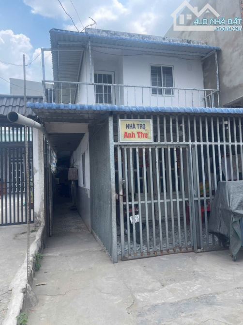 BÁN TRỌ 6 PHÒNG 1 KIOT , CHỢ CÂY DƯƠNG , KCN TÂN ĐỨC , GIÁ 2 TỶ 130,SỔ HỒNG RIÊNG