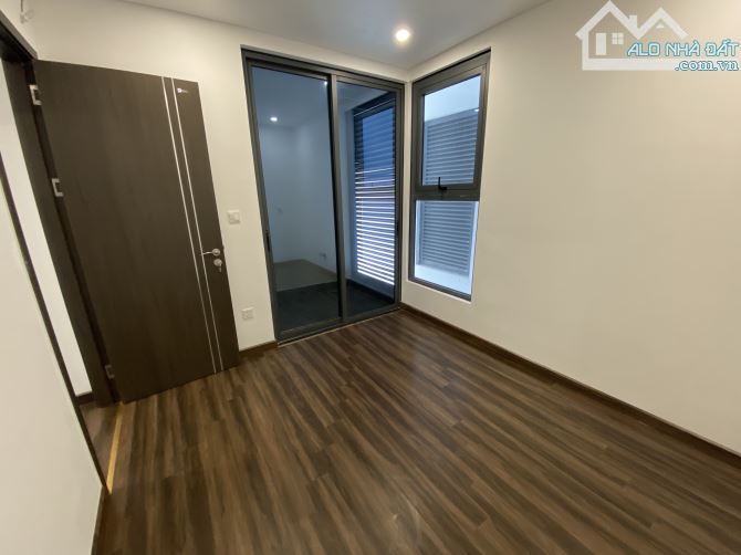 Duy nhất căn 2PN 2WC không đồ View Vin Đông Nam giá chỉ 2.32 tỷ