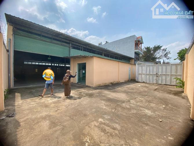 Bán Nhà Xưởng Đường Tô Ký.1200m2. 25X45. Đường Xe Container . Xưởng mới Kinh doanh ngay