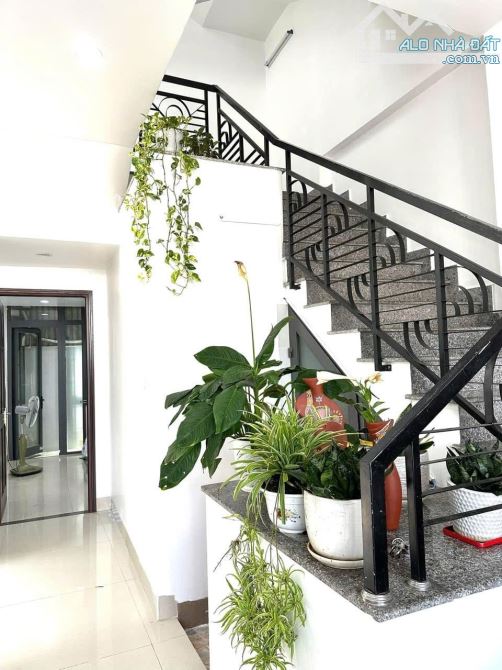 🌹HOMESTAY PHỐ TÂY AN THƯỢNG – 7 PHÒNG MASTER – DÒNG TIỀN 35TR/THÁNG CHỈ VÀI PHÚT RA BIỂ