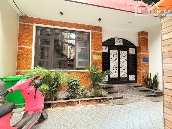 BÁN TÒA CCMN ĐỘI CẤN 105M2 8T 15 CĂN HỘ CHO THUÊ 120 TR/THÁNG - GIÁ 29 TỶ CÓ TL