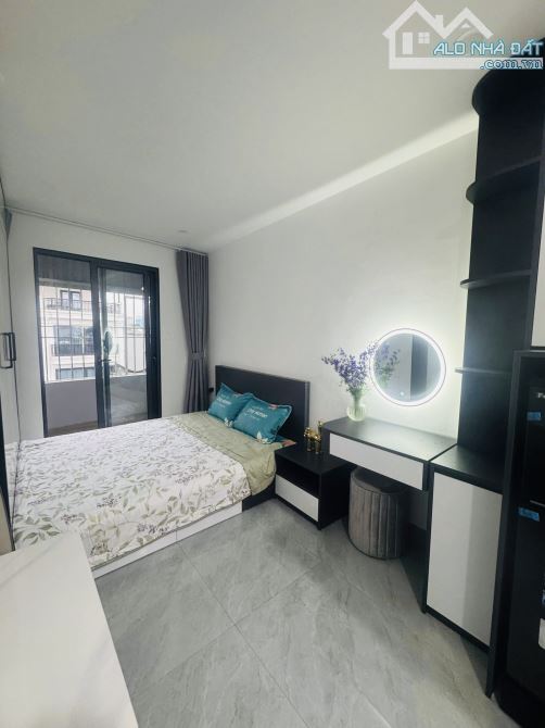Bán toà CHDV Nguyễn Lương Bằng sát phố, 3 gác gần ĐH Thuỷ Lợi 76m2*7T, TM, 18PN KK, PCCC