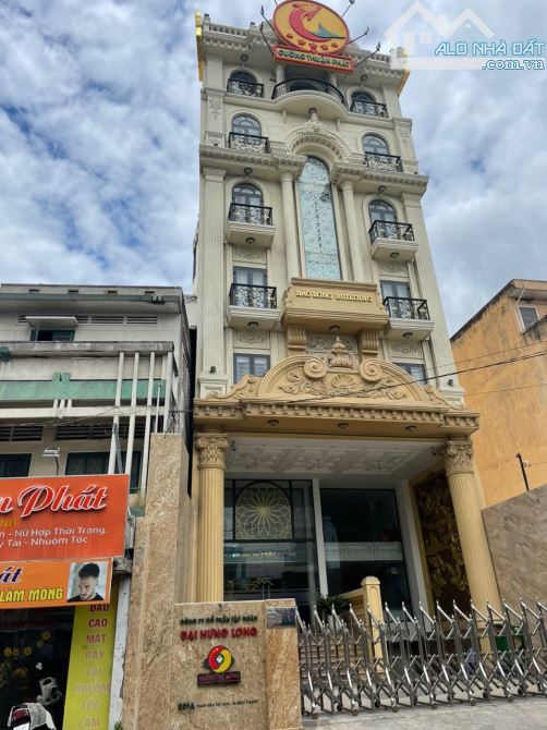 Tòa Building mặt tiền Hoàng Hoa Thám, Bình Thạnh. 6.5x34m - 7 tầng - HĐT 150tr - Giá 45 tỷ