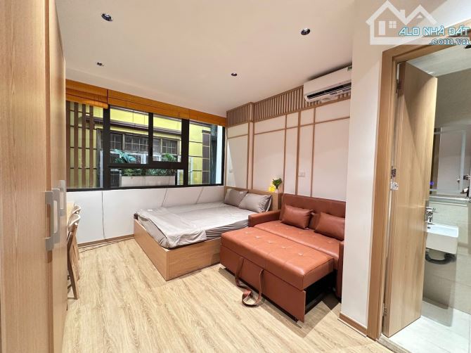BÁN TÒA CHDV HOÀN KIẾM 50M2 4T CÓ THANG MÁY - KD AIR BNB DÒNG TIỀN 7%/NĂM - GIÁ 16.9 TỶ TL