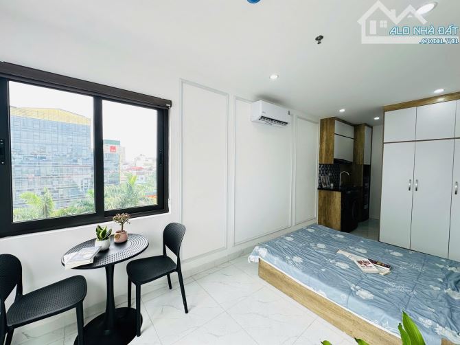 BÁN TÒA CCMN PHỐ HỒNG MAI 52M2 7T 17 PHÒNG - NGÕ THÔNG VF3 ĐỖ CỬA 2 THOÁNG - GIÁ 16,5 TỶ