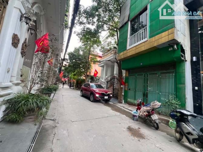 Tân Mai - Hoàng Mai 85m x 6 tầng, mặt tiền 5.1m, giá 39.5 tỷ thương lượng